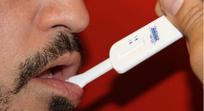 prueba de saliva podría diagnosticar la enfermedad de Parkinson
